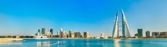 Skyline of Manama Central Business District. The Kingdom of Bahrain Von Leonid Andronov